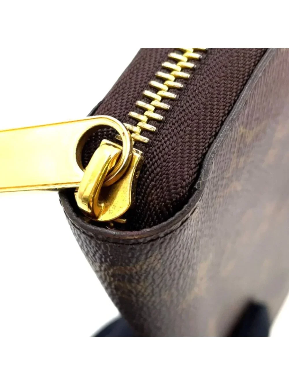 Louis Vuitton Zippy Wallet Monogram Fuchsia Leather Pink Purple Brown Round Gold